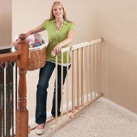 Evenflo Top of Stair Plus Gate